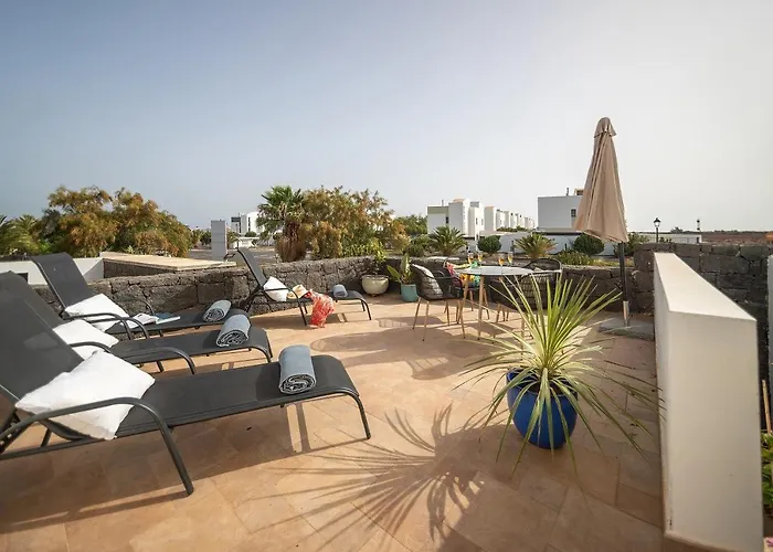 Lanzacosta Golf Villa *